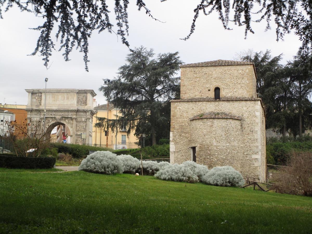 Casa Palmieri Bed and Breakfast Benevento Eksteriør billede